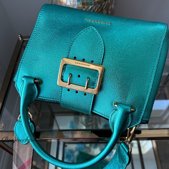 Authentic Burberry Turquoise bag - Picture 3 of 16